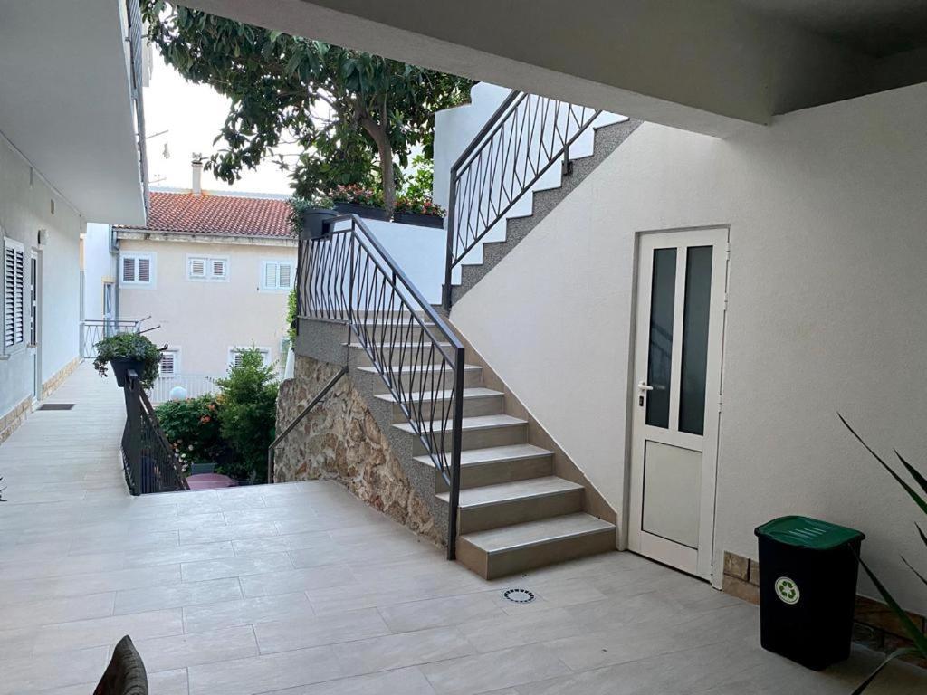 Mirjana Apartment Makarska