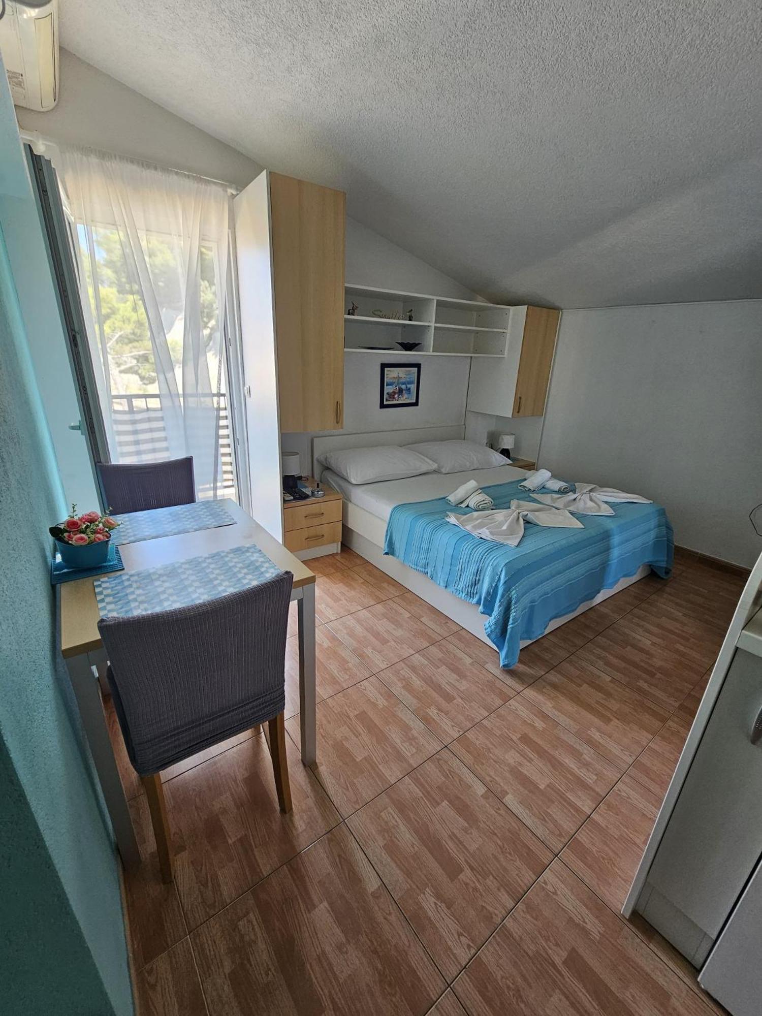 Mirjana Apartment *
